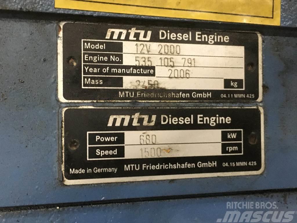 MTU 12V2000 FOR PARTS Motoren