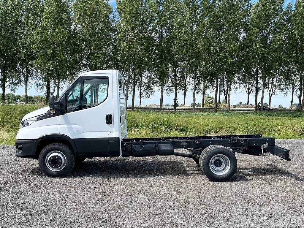 Iveco Daily 70 Chassis Cabin Van (3 units) Chassis met cabine