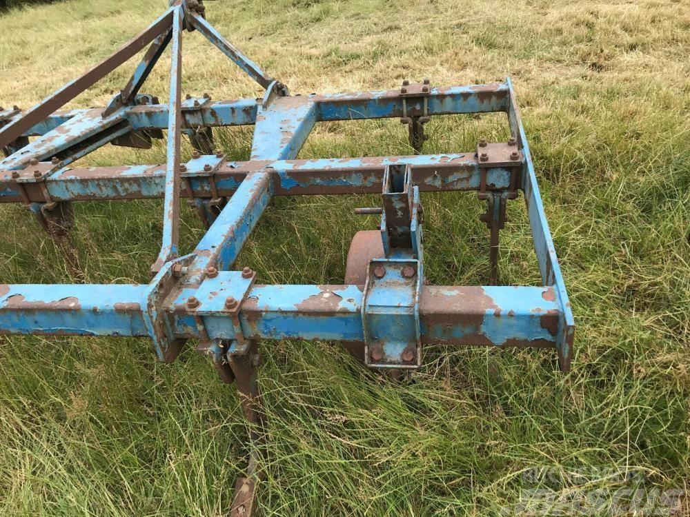 Ransomes 3 metre front mounted tractor cultivator Cultivatoren