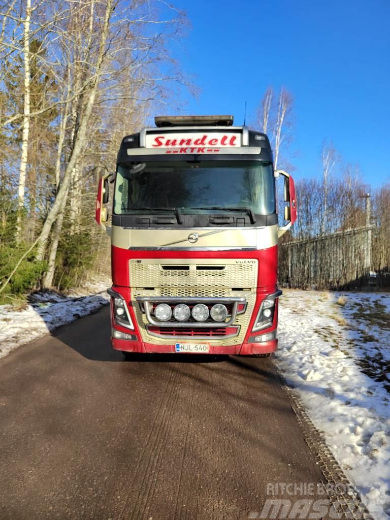 Volvo FH 16 650 Vrachtwagen met containersysteem