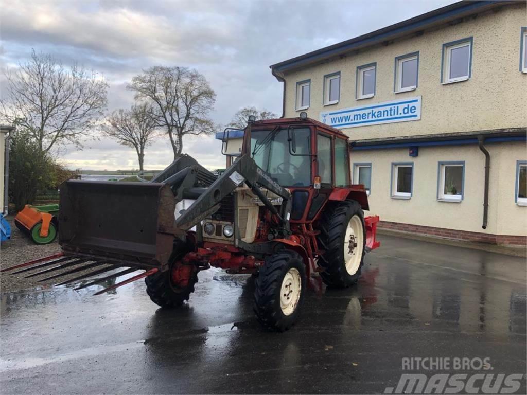 Belarus MTS 82 FL + 3 Schar Beetpflug Tractoren