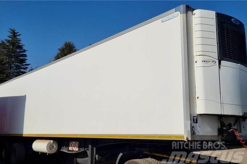 Henred 30 Pallet Tri-Axle Refrigerated Trailer with Unit Overige aanhangers