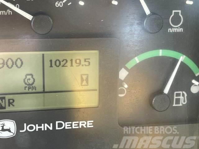 John Deere 460E Knik dumptrucks