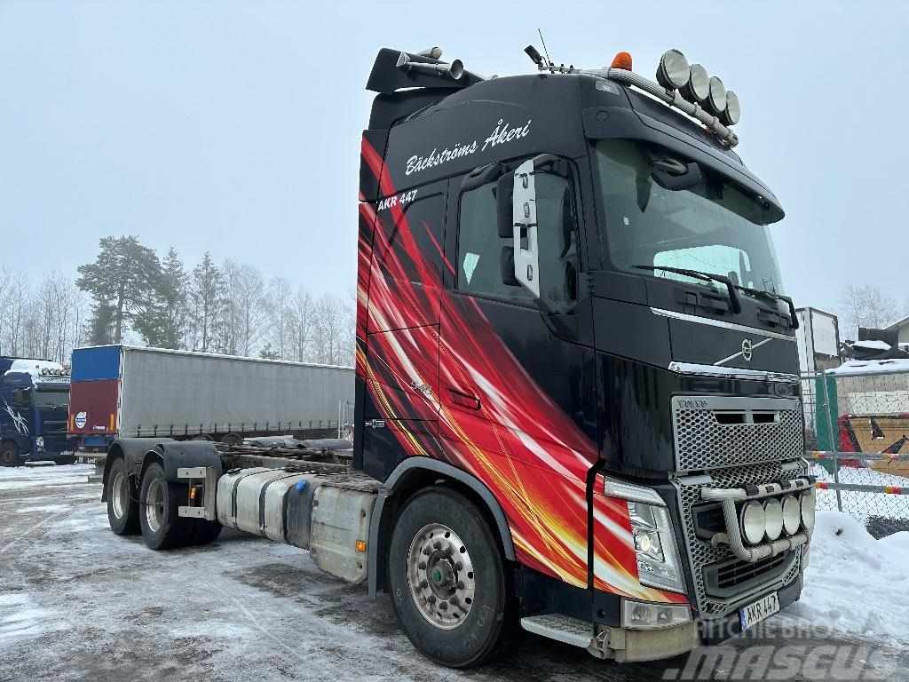 Volvo FH D13 540 6X4 Chassi Chassis met cabine