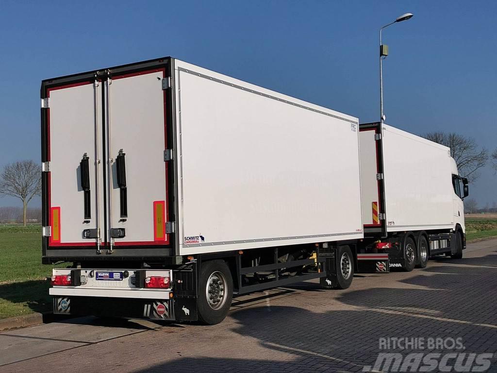 Schmitz Cargobull AKO 18 L 7.25 FP meatrails thermoking Koel-vries trailer