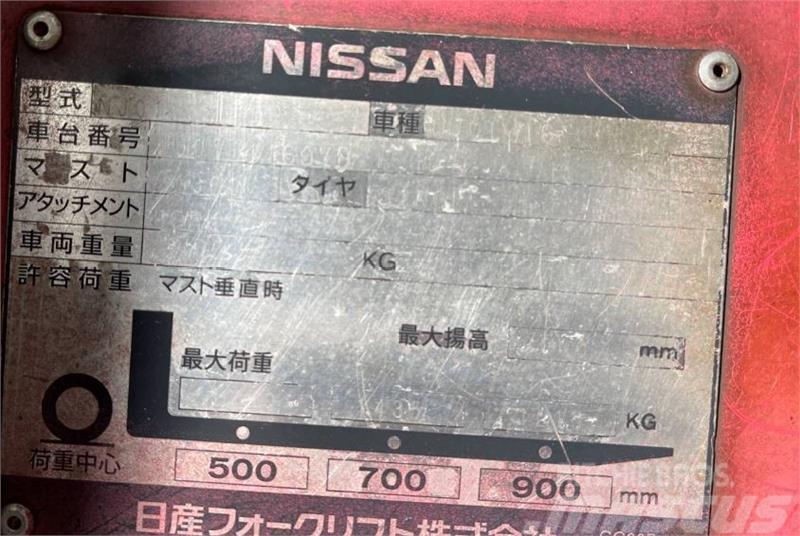 Nissan NP35 Heftrucks overige