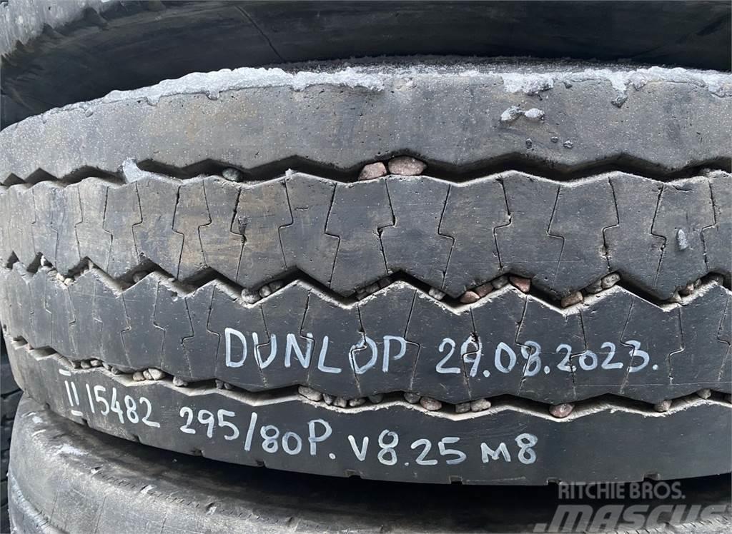 Dunlop B12B Banden, wielen en velgen