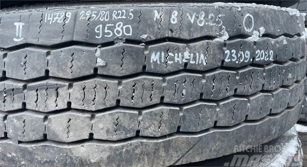 Michelin TGS 35.480 Banden, wielen en velgen