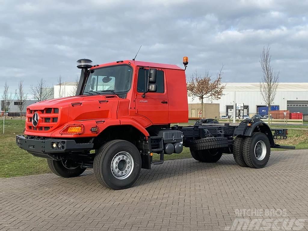 Mercedes-Benz Zetros 2045 Chassis Cabin Chassis met cabine