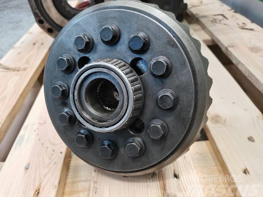 New Holland LM 445  Spicer front main gear Transmissie