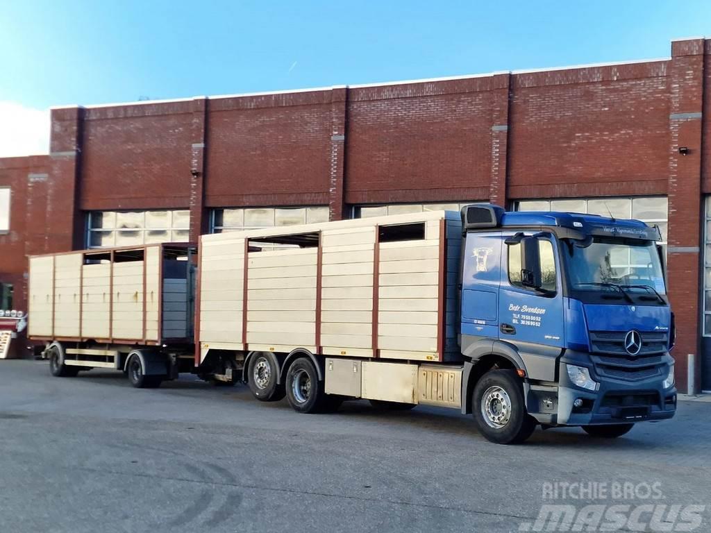 Mercedes-Benz Actros 2548 6x2 - Livestock 1 deck - Truck + Trail Dieren transport