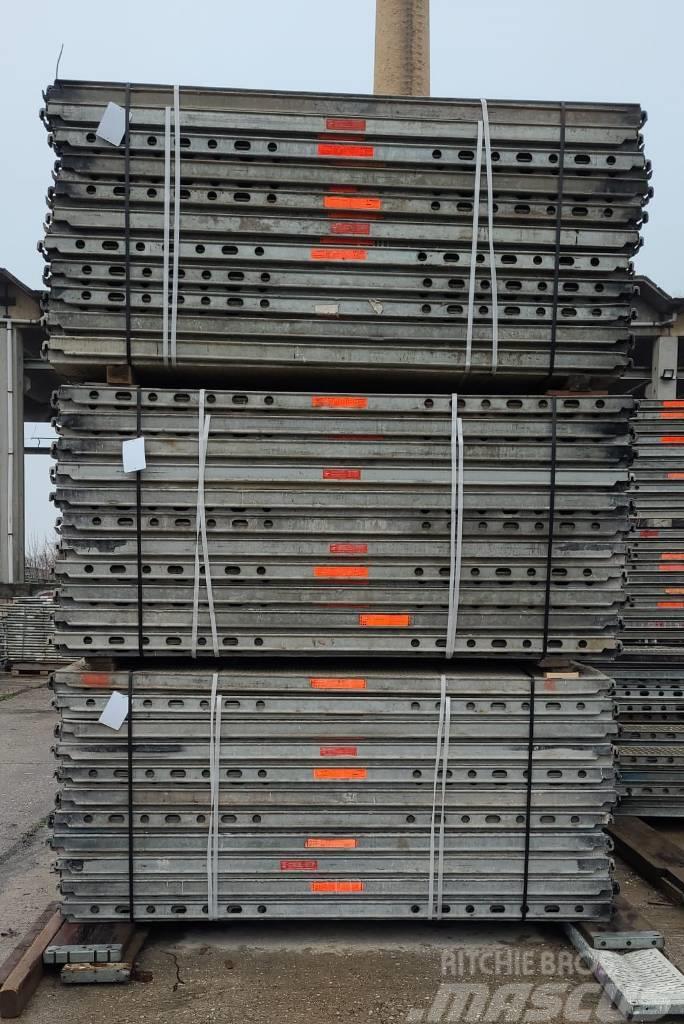 Layher U-Steel Decks 2,57m Steigermateriaal