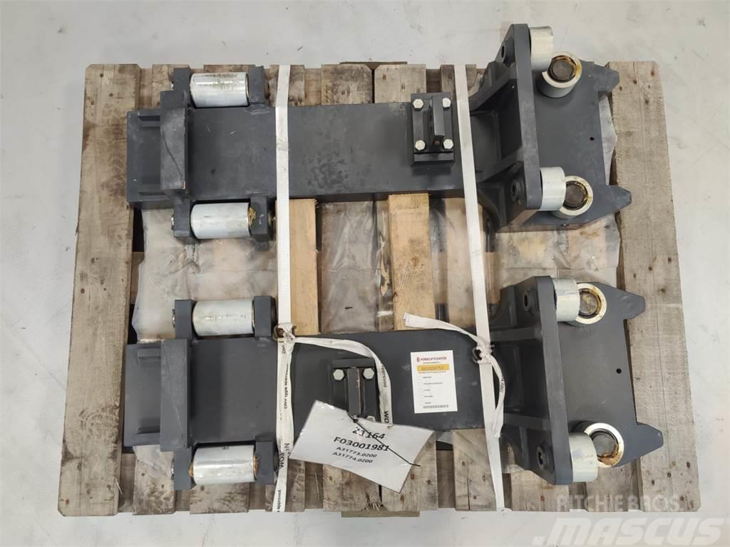 Kalmar Set FSS plates hook on Overige gebruikte aanbouwapparatuur en componenten