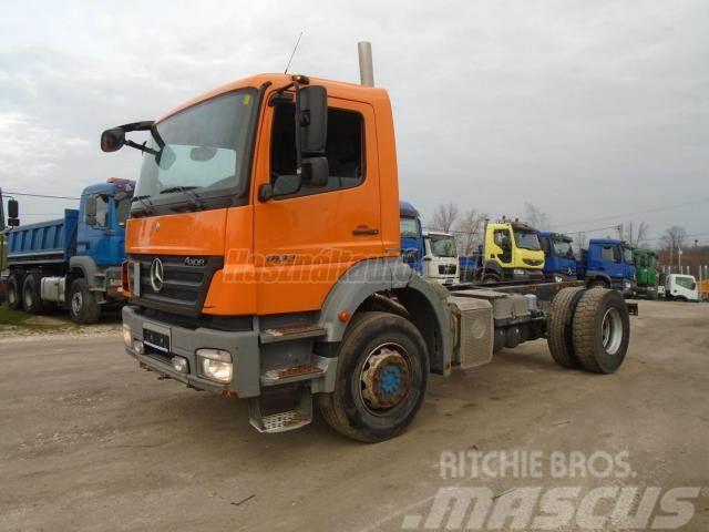 Mercedes-Benz AXOR 1833 Euro 5 Chassis met cabine