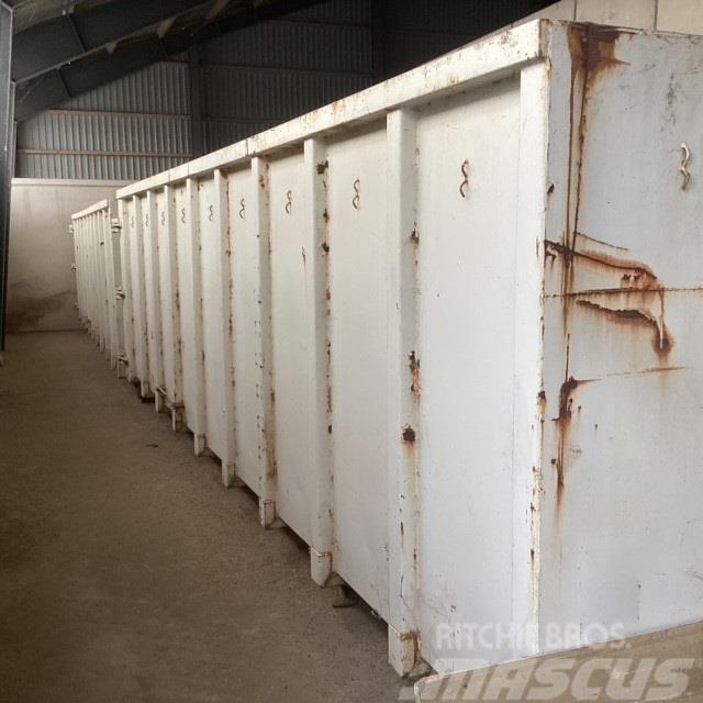  - - -  28,4m3 tørrecontainer Speciale containers