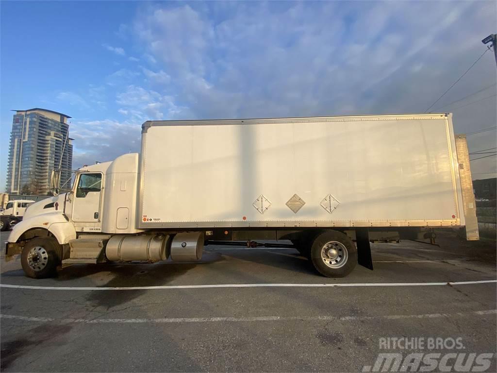 Kenworth T440 Chassis met cabine