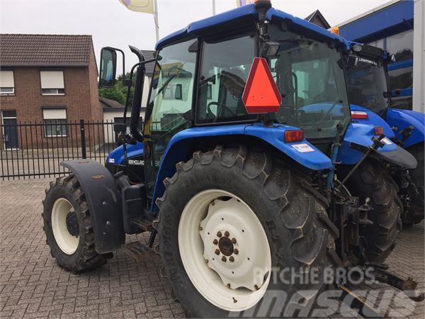 New Holland n.v.t. Anders