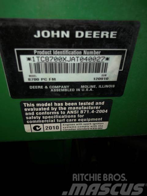 John Deere 8700 Golfbaanmaaiers