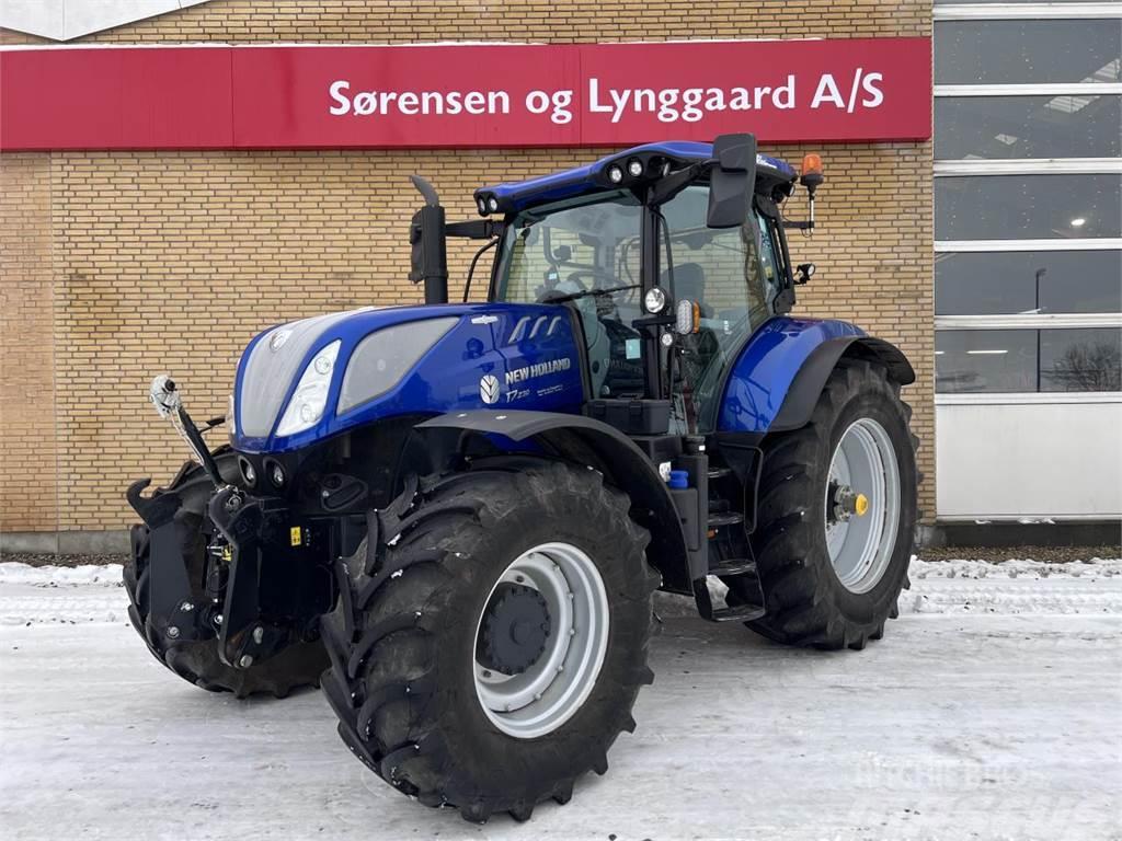 New Holland T7.230 AC BLUE POWER Tractoren