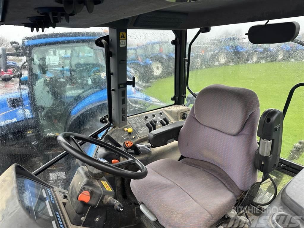 New Holland TM165 Tractoren