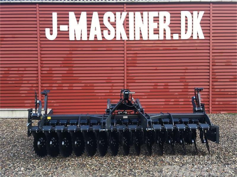 J-Maskiner IT-4000 med hydraulisk lift Schijveneggen