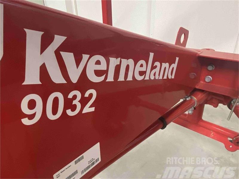 Kverneland 9032 rotorrive Schudders