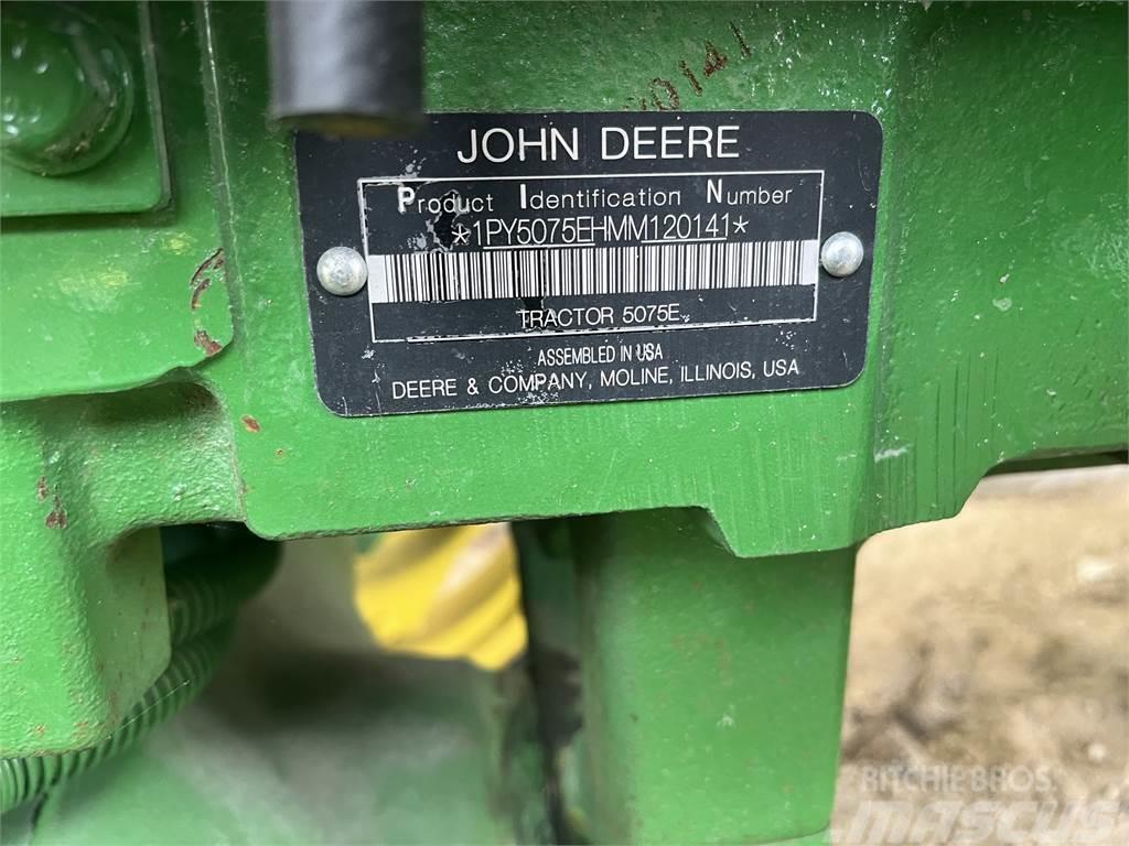 John Deere 5075E Compacttrekkers