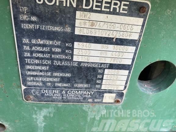 John Deere 6910 Tractoren