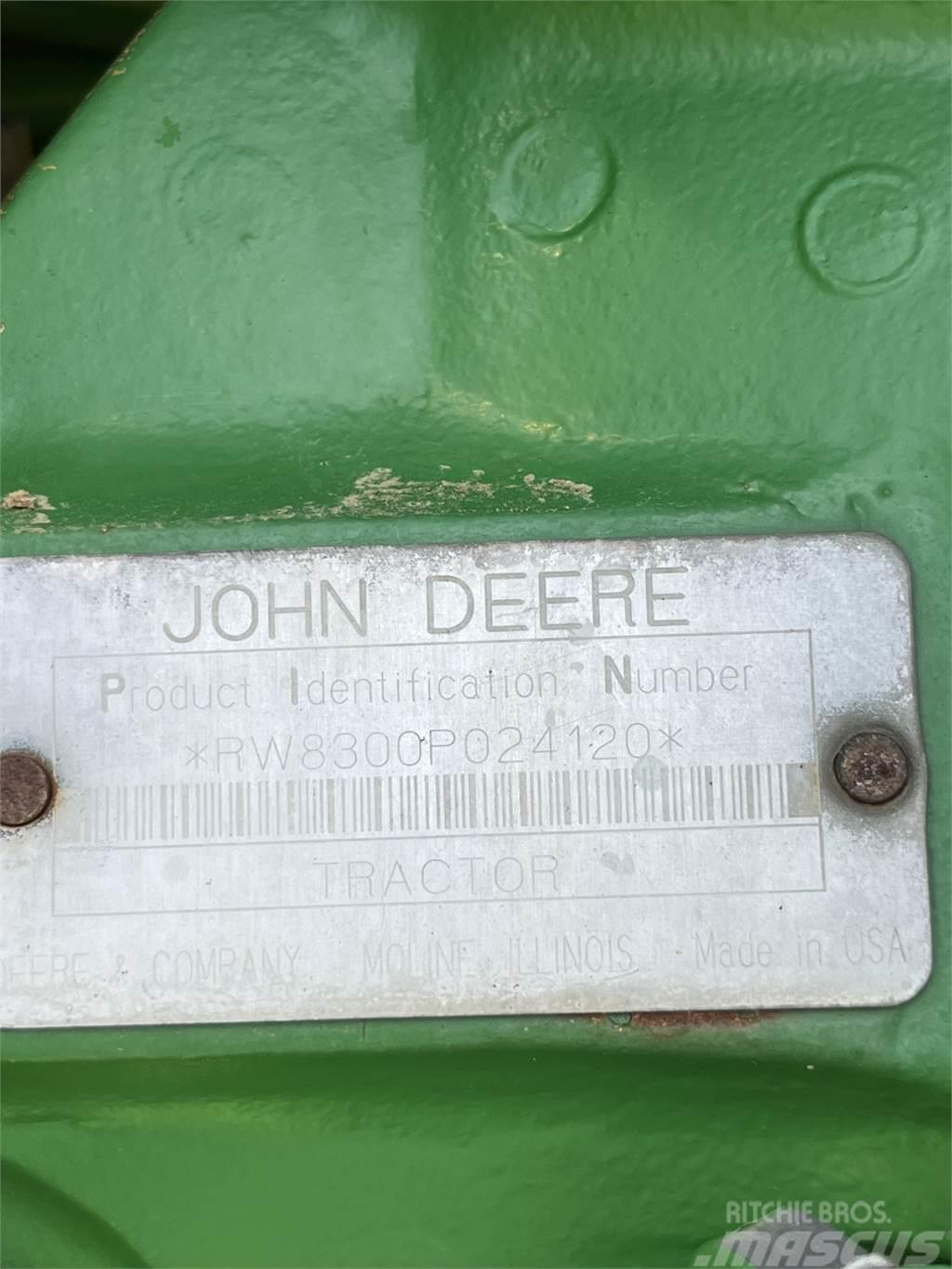 John Deere 8300 Tractoren