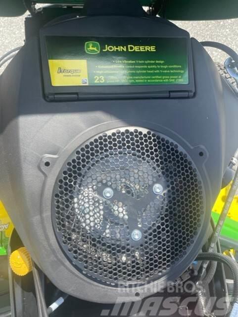 John Deere X380 Compacttrekkers