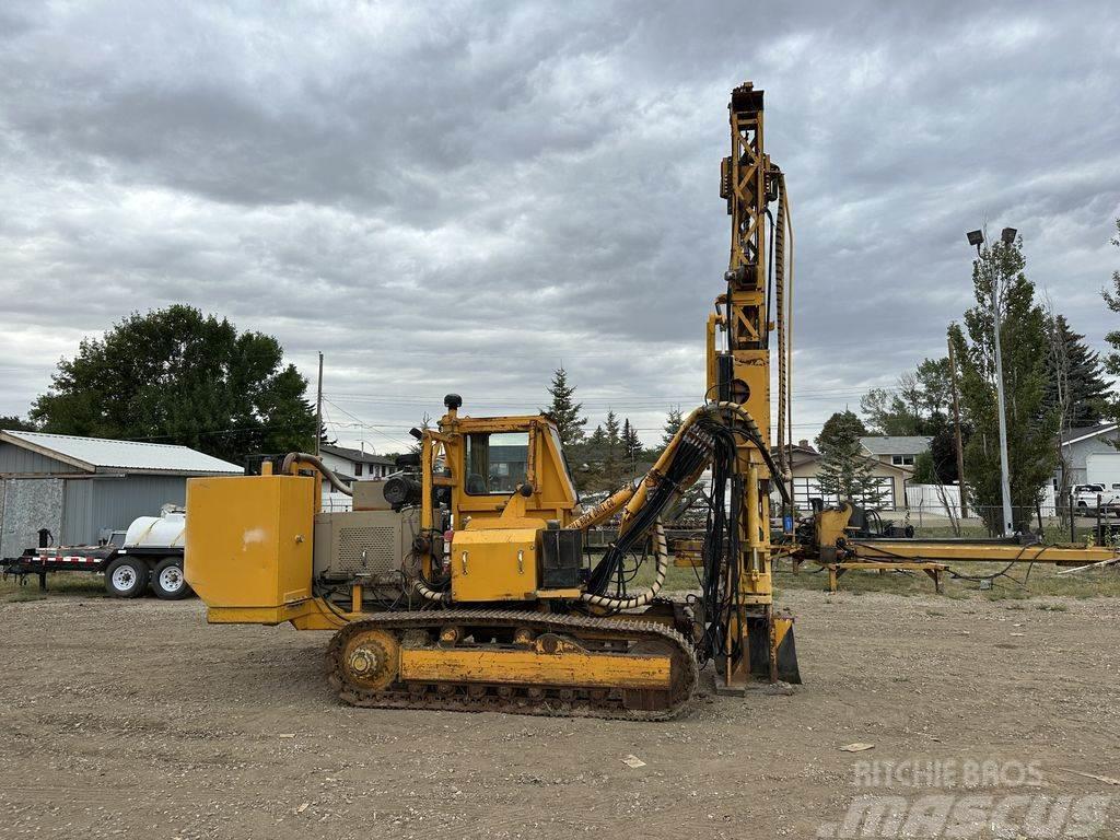 GILL ROCK DRILL BEETLE 200C Surface drill rigs