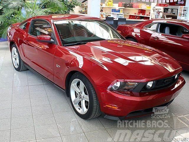 Ford Mustang GT V8 Auto's