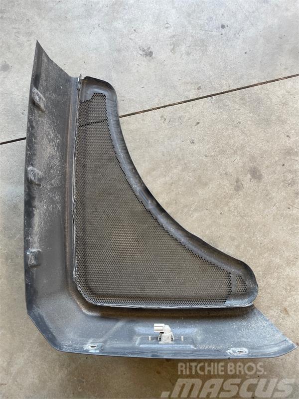 Mercedes-Benz MERCEDES COVER A9604905030 Chassis en ophanging