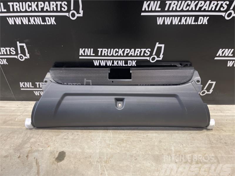 Scania  BUMPER COVER 1884482 Chassis en ophanging