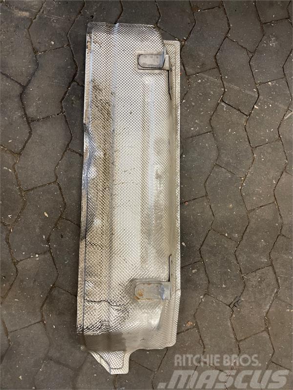 Scania SCANIA HEAT SHIELD 2456770 Chassis en ophanging