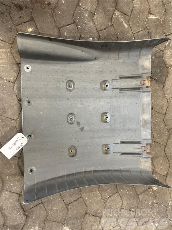 Scania SCANIA MUDGUARD 2668246 Chassis en ophanging