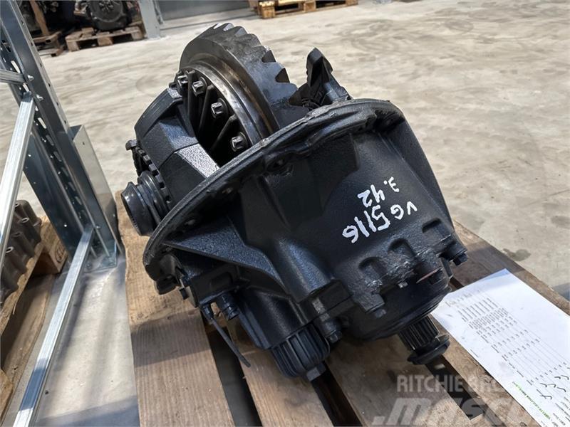 Scania SCANIA R885 - 3.42 Rupsbanden, kettingen en onderstel
