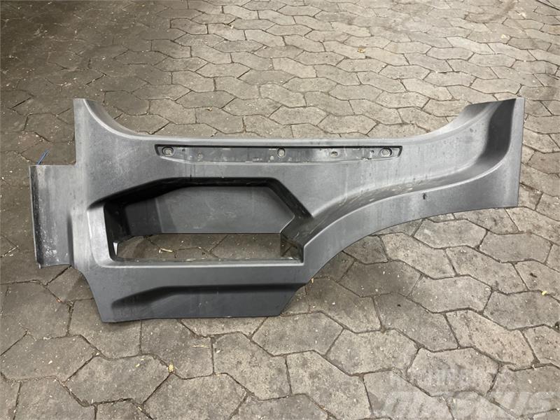 Scania SCANIA SIDE PANEL 2418447 Chassis en ophanging