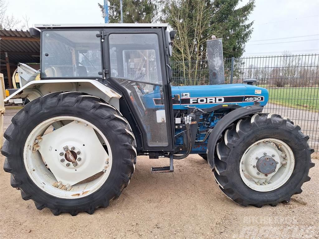 Ford 4830 A Tractoren