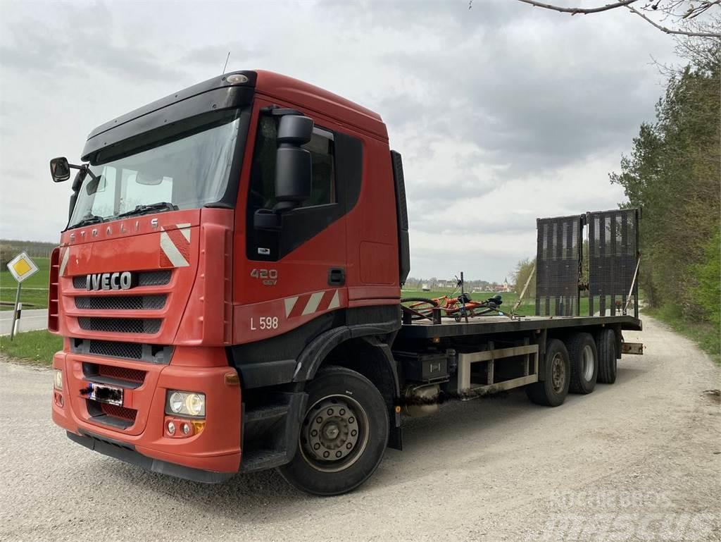 Iveco Stralis 420 Baumaschinentransporter Maschinentra Anders