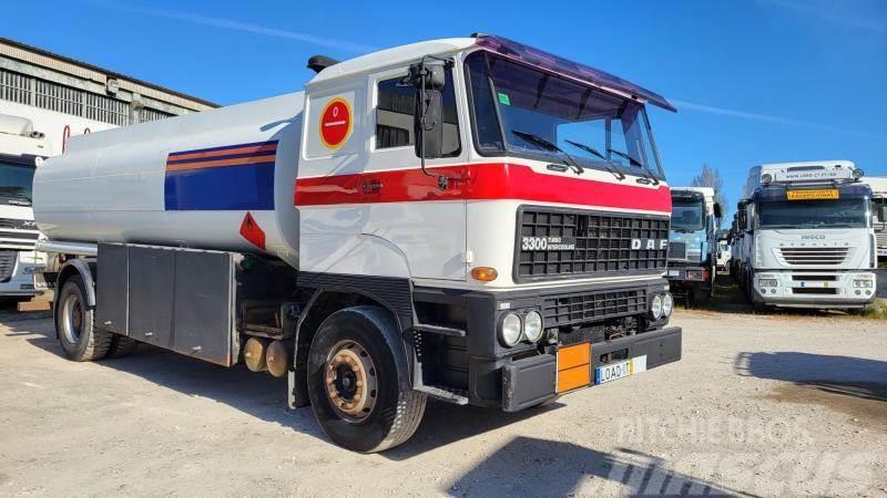DAF 3300 Chassis met cabine