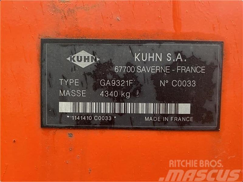 Kuhn GA9321F Schudders