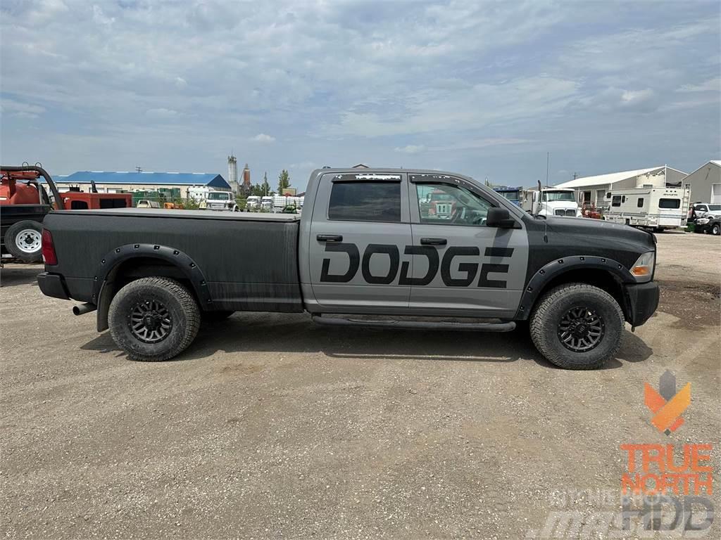 Dodge Ram 2500 Platte bakwagens