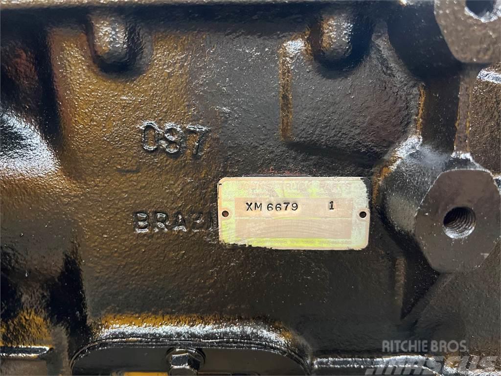  Eaton-Fuller FS4205B Versnellingsbakken