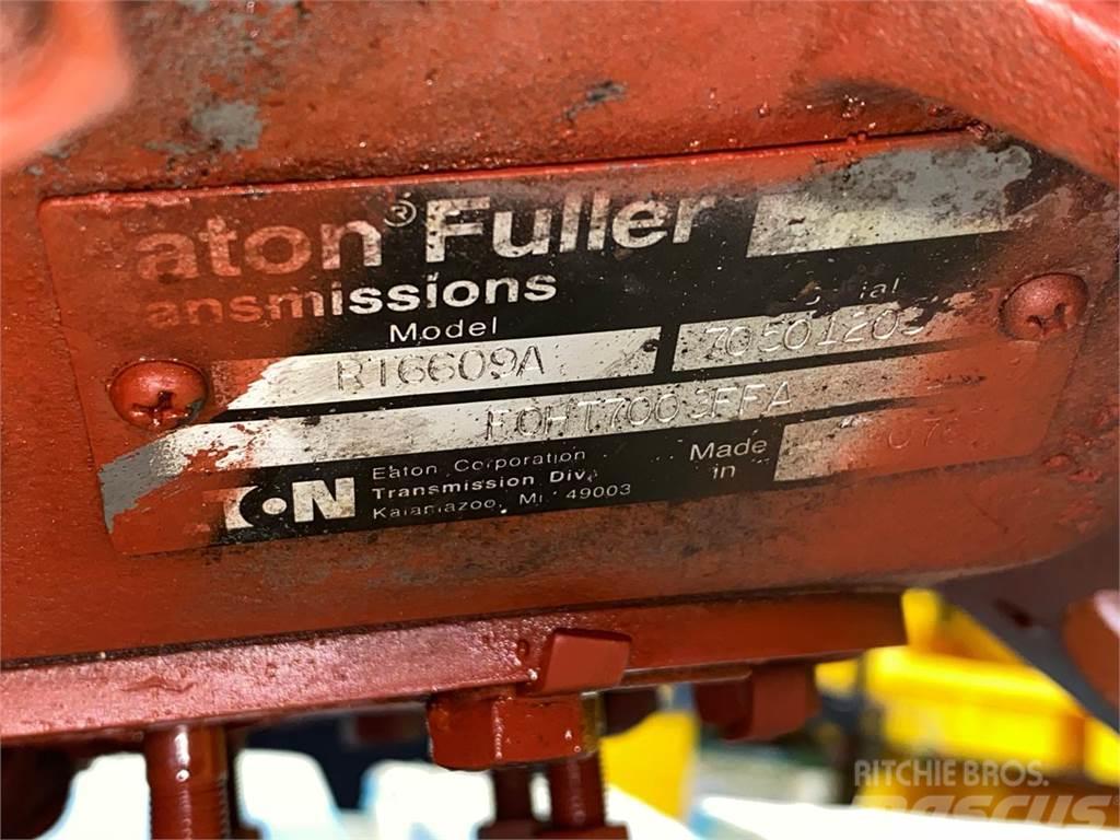  Eaton-Fuller RT6609A Versnellingsbakken