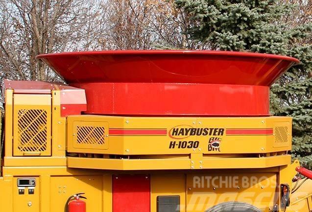 Haybuster H1030 Balenhakselaars, -snijders en -afwikkelaars