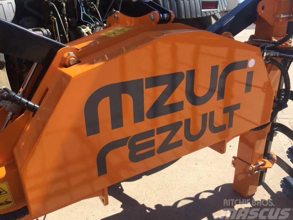  Mzuri Rezult straw rake Overige hooi- en voedergewasmachines