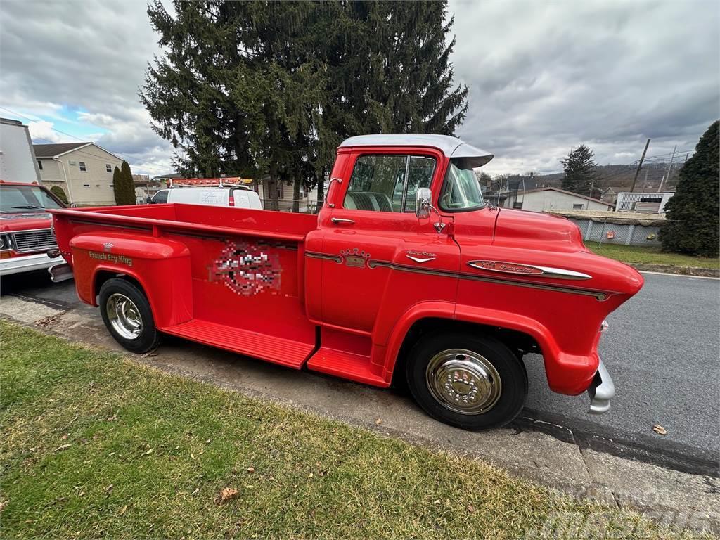 Chevrolet 5700 Dually Anders