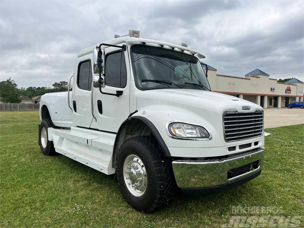 Freightliner M2 Sport Chassis Anders
