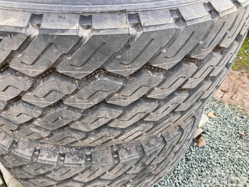 Advance 445/65 R22.5 Anders